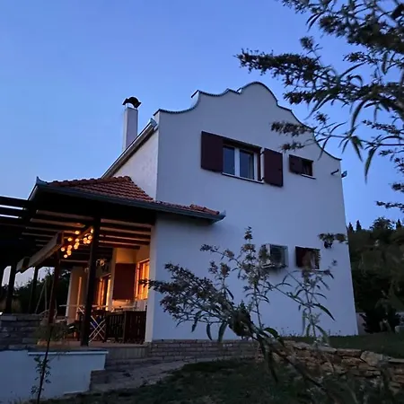 Villa Kucica Velika Remeta